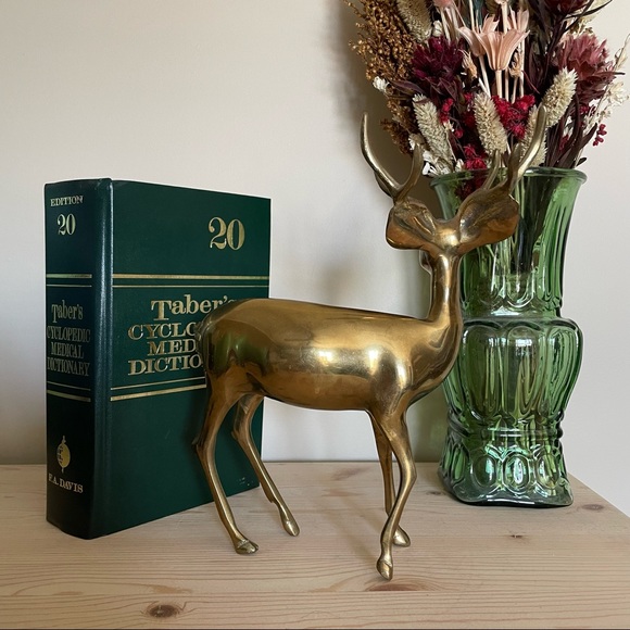 Vintage Brass Stag - Picture 3 of 4